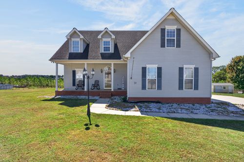 39 Maple Ridge Ct, Mcminnville, TN, 37110-5888 | Card Image