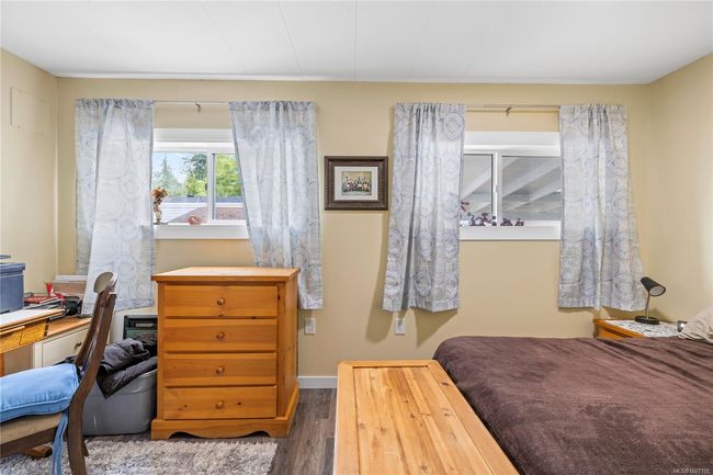 Secondary Bedroom | Image 27