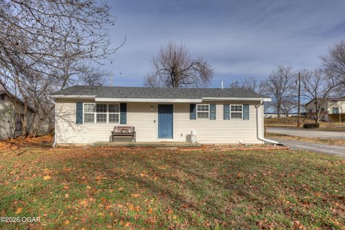 1103 Ash St, Carthage, MO, 64836-2908 | Card Image