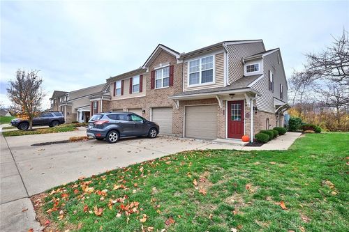 1753 Weatherstone Cir, Monroe, OH, 45050-1261 | Card Image