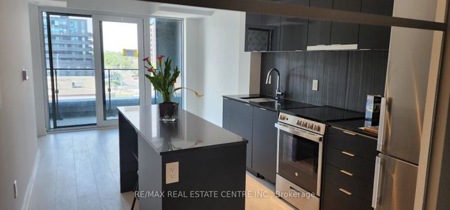 405 - 8 Tippett Rd, Condo with 1 bedrooms, 1 bathrooms and null parking in Toronto ON | Image 7