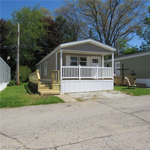 a14-3785 S Main Street, Green, OH, 44319 | Card Image