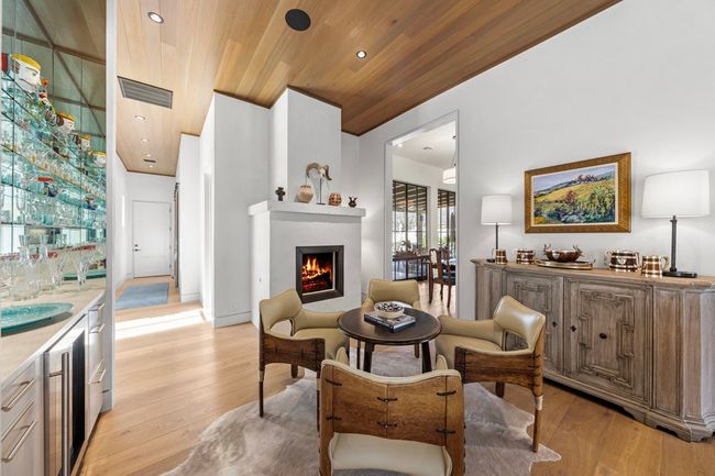 705 W Creek St, Home with 3 bedrooms, 5 bathrooms and 3 parking in Fredericksburg TX | Image 15