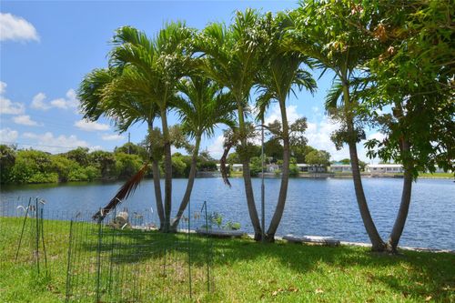 0-2412 Nw 52nd St, Tamarac, FL, 33309-2606 | Card Image