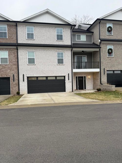 3596 Harper Woods Ln, Lexington, KY, 40515-8312 | Card Image