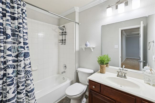 1005 Greenview Ln, House other with 3 bedrooms, 3 bathrooms and null parking in Savannah TX | Image 18