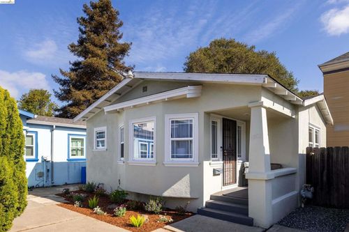 1082 1082 16th St, Oakland, CA, 94607 | Card Image