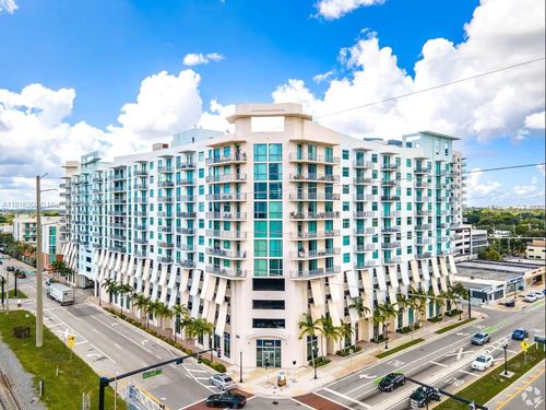 apt-731-140 S Dixie Hwy, Hollywood, FL, 33020-7325 | Card Image