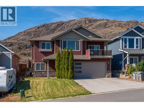 2209 Saddleback Dr, Kamloops, BC, V2B0G7 | Card Image