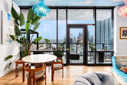 apt-2702-70 Rainey St, Austin, TX, 78701-4751 | Card Image