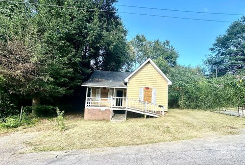 989 14th St, Lancaster, SC, 29720-1311 | Card Image