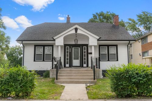 14601 Des Plaines St, Harvey, IL, 60426-1811 | Card Image
