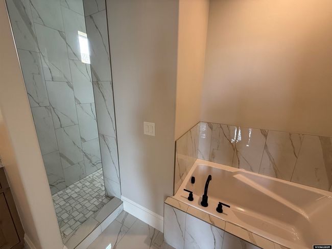 2707 Bailey Blvd, House other with 3 bedrooms, 2 bathrooms and null parking in Rock Springs WY | Image 6