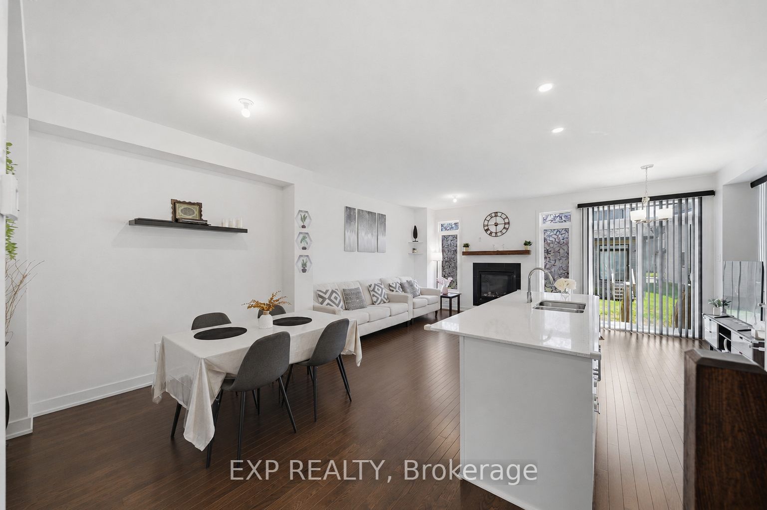 Residential in Barrhaven 4