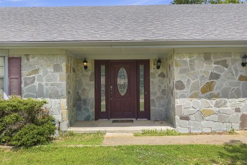 75 Cherry St, Healdton, OK, 73438-3217 | Card Image
