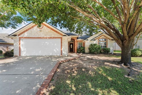 5501 Stillhouse Holw, Waco, TX, 76708-5697 | Card Image