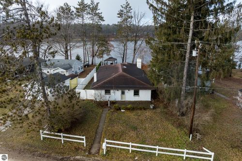 11103 Birch Park Drive, Stanwood, MI, 49346 | Card Image