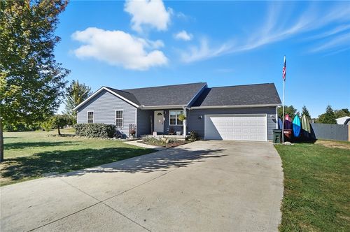 204 Ivy Creek Cv, Jamestown, OH, 45335-1100 | Card Image
