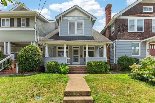 3706 Colonial Ave, Norfolk, VA, 23508-3216 | Card Image