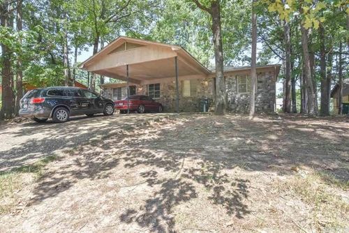 9122 Tanya Dr, Little Rock, AR, 72204-3329 | Card Image