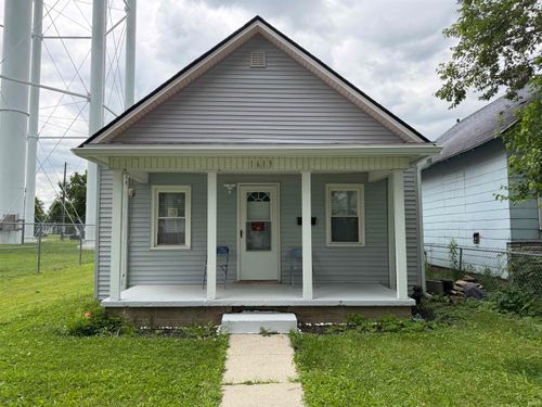 1613 W 1st St, Marion, IN, 46952-3370 | Card Image