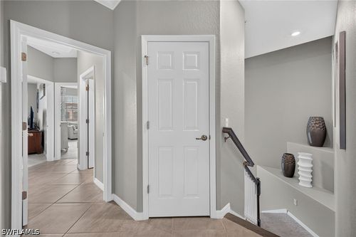 202-12015 Hawthorn Lake Dr, Fort Myers, FL, 33913-9425 | Card Image
