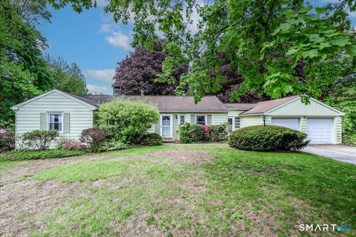 34 Valerie Ln, Danbury, CT, 06811-4962 | Card Image