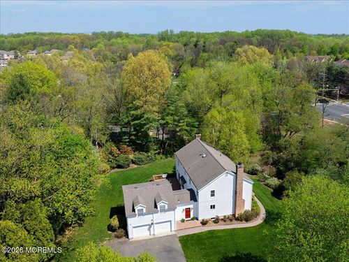 4 Takolusa Dr, Holmdel, NJ, 07733-1232 | Card Image