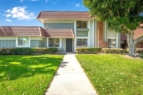 6638 Southampton Dr, Cypress, CA, 90630-5480 | Card Image