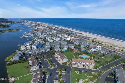 7 - 1540 Ocean Avenue, Condo with 3 bedrooms, 3 bathrooms and null parking in Sea Bright NJ | Image 3