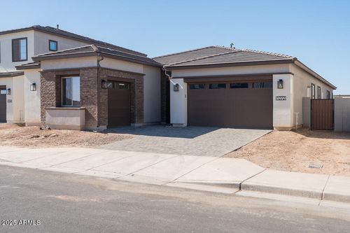 1272 E Penedes Dr, Gilbert, AZ, 85298-2357 | Card Image