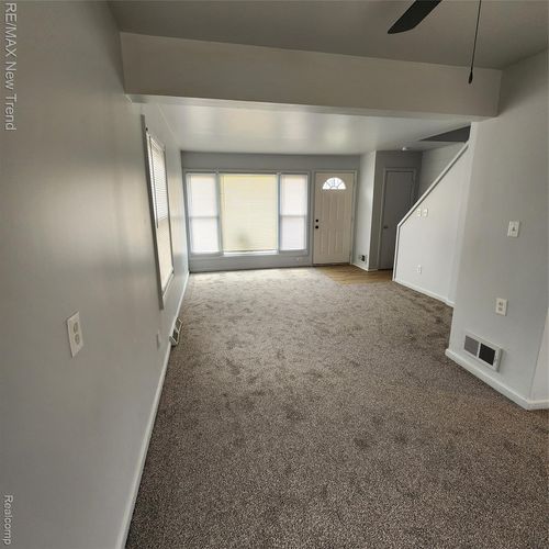 20834 Pembroke Ave, Detroit, MI, 48219-1307 | Card Image
