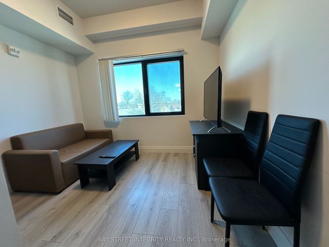 417 - 652 Princess St, Condo with 1 bedrooms, 1 bathrooms and null parking in Kingston ON | Image 6