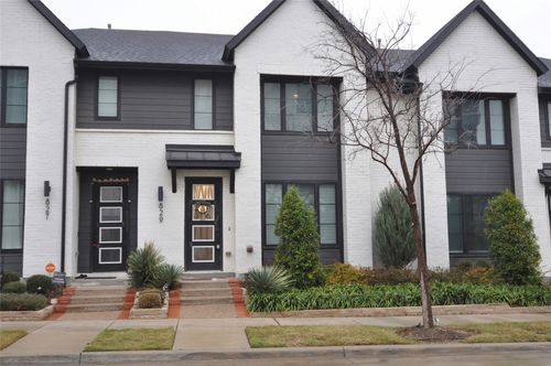 9020 Brook Hill Ln, Fort Worth, TX, 76244-7686 | Card Image