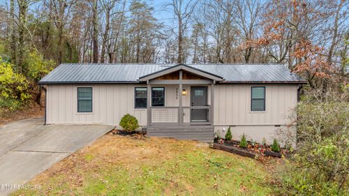 3935 Wrights Ferry Rd, Louisville, TN, 37777-4840 | Card Image