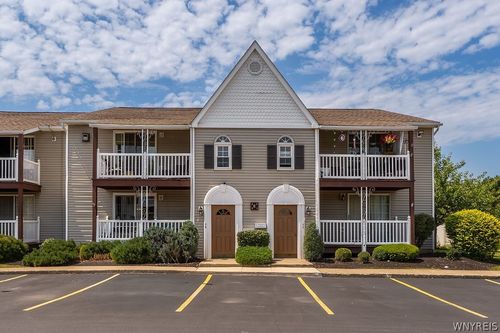 e3-400 West Ave, West Seneca, NY, 14224-2033 | Card Image