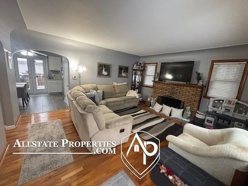 1327 Moores River Drive, Lansing, MI, 48910 | Card Image