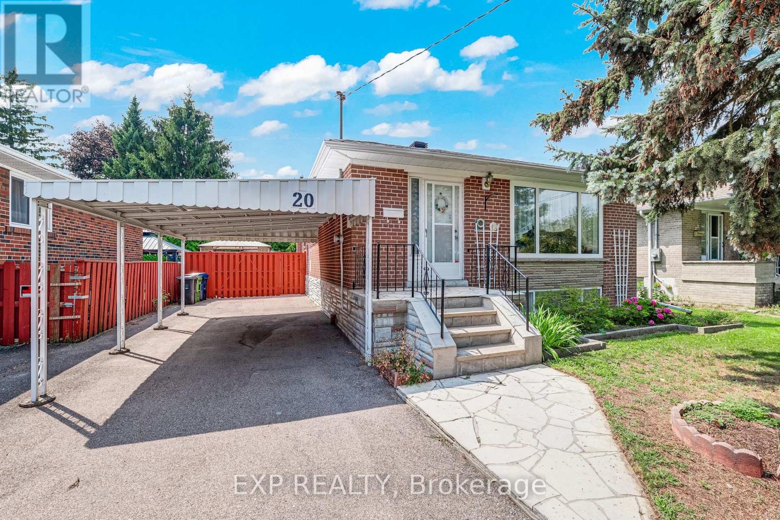 Residential in Toronto (West Hill) 2
