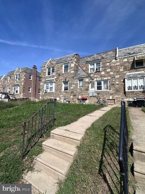 2139 Fanshawe St, PHILADELPHIA, PA, 19149-2312 | Card Image