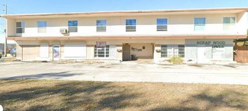 apt-2-2440 25th St N, St. Petersburg, FL, 33713-4333 | Card Image
