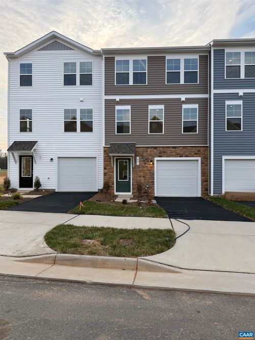 99 Oldfield Dr, CHARLOTTESVILLE, VA, 22902 | Card Image