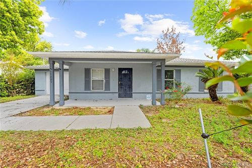 37407 Branch Avenue, Dade City, FL, 33523 | Card Image