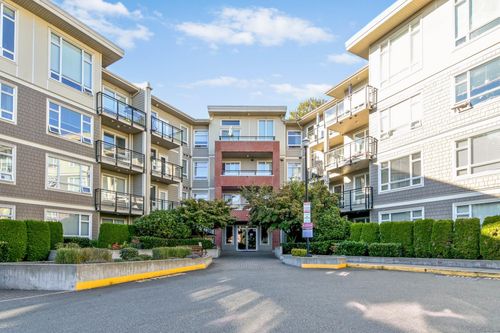 c111-20211 66 Ave, Langley, BC, V2Y0L4 | Card Image