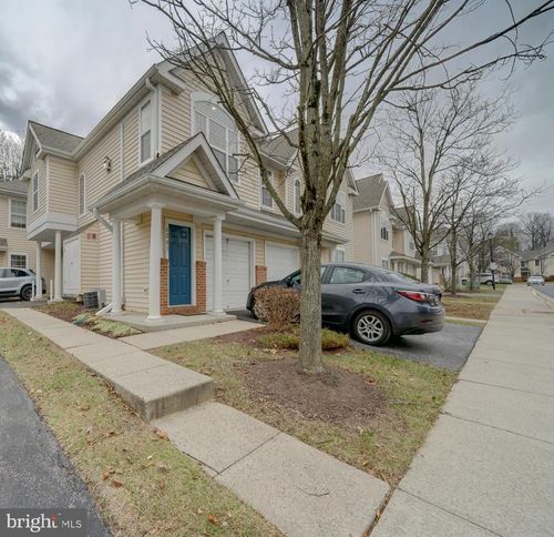 201-6201 Wild Swan Way, COLUMBIA, MD, 21045-7418 | Card Image