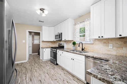 22011 Kenchester Dr, Houston, TX, 77073-1315 | Card Image