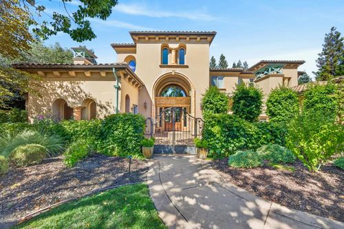 9680 N Los Lagos Circle, Granite Bay, CA, 95746 | Card Image