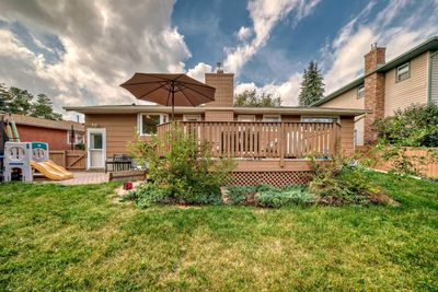 264 Cannington Pl Sw, House detached with 5 bedrooms, 2 bathrooms and 3 parking in Calgary AB | Image 1