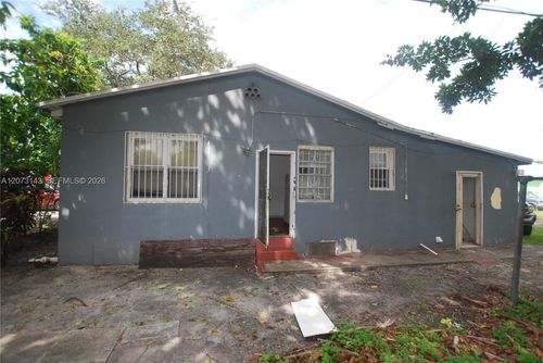 4769 Nw 17th Ave, Miami, FL, 33142-4134 | Card Image