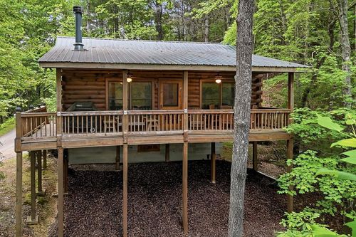 156 Dupont Dr, Blue Ridge, GA, 30513-6826 | Card Image