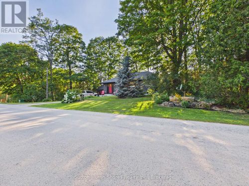 1264 Sauble Falls Road, South Bruce Peninsula, ON, N0H2G0 | Card Image